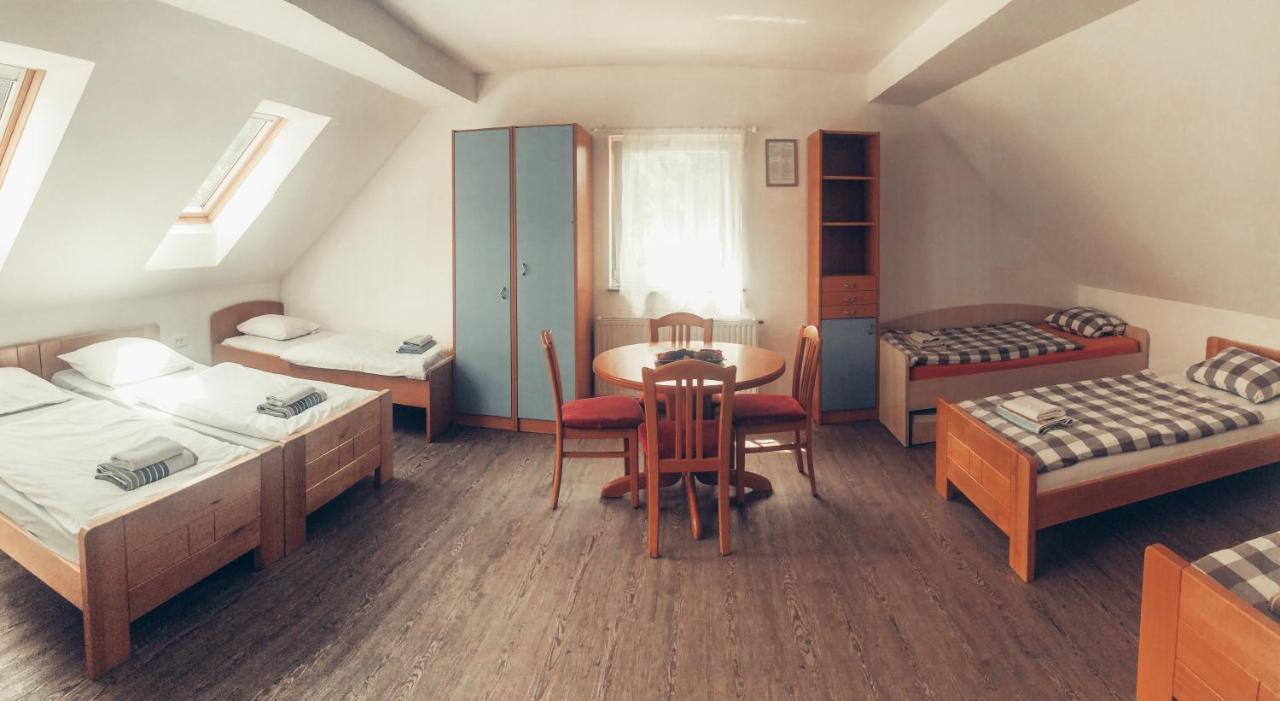 Apartment And Rooms Maraton Kranjska Gora Exterior foto